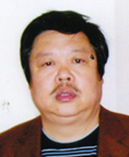 张佩　